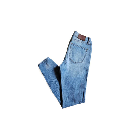 Madewell Denim - Women's Madewell Skinny Skinny light wash denim jeans size 28